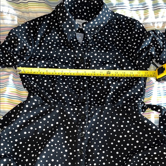 Shelby‎ and Palmer Black Polka Dot Short Sleeve Dress 8 - Picture 7 of 11